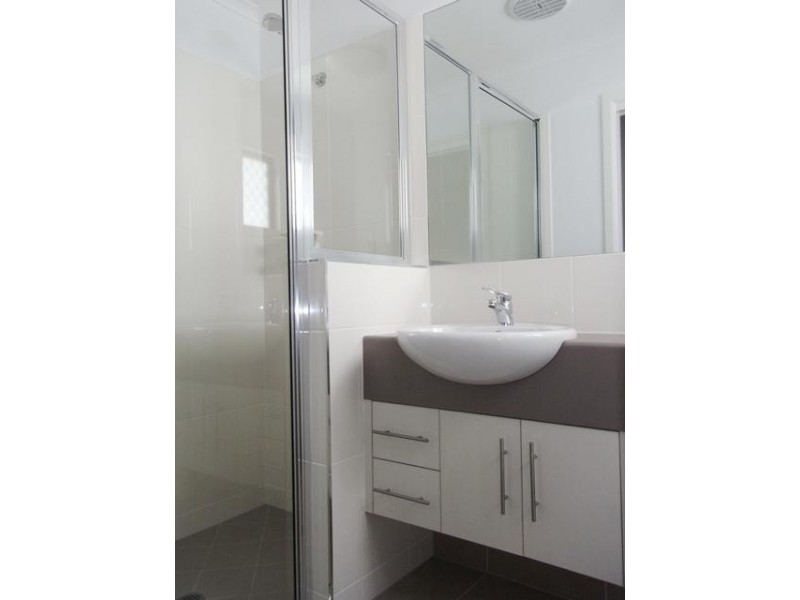 40 Sunhaven Boulevard, Burdell QLD 4818