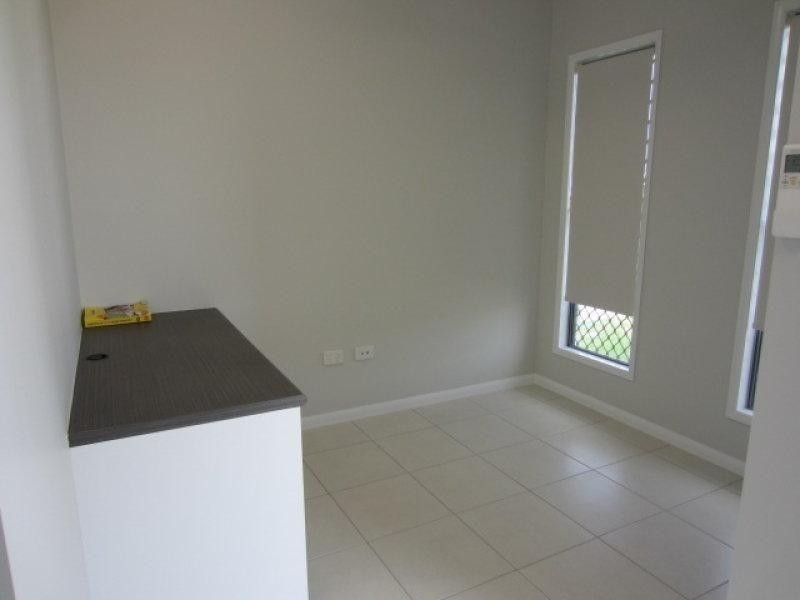 6 Madonis Way, Burdell QLD 4818