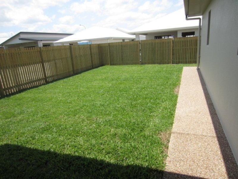 6 Madonis Way, Burdell QLD 4818