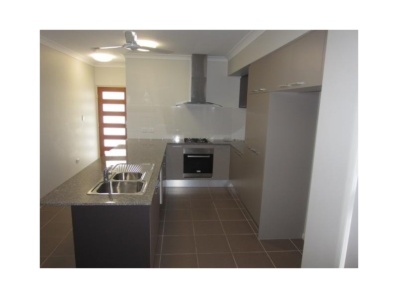 16 Madonis Way, Burdell QLD 4818