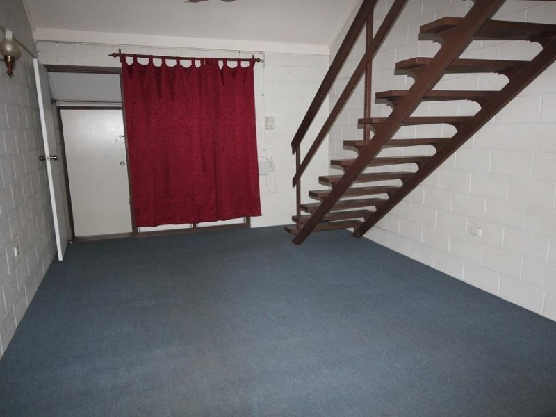 3/28 Echlin Street, West End QLD 4810