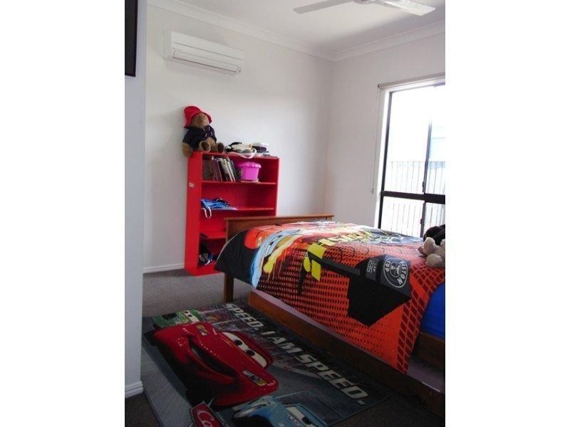 27 Coolaree Drive, Bushland Beach QLD 4818