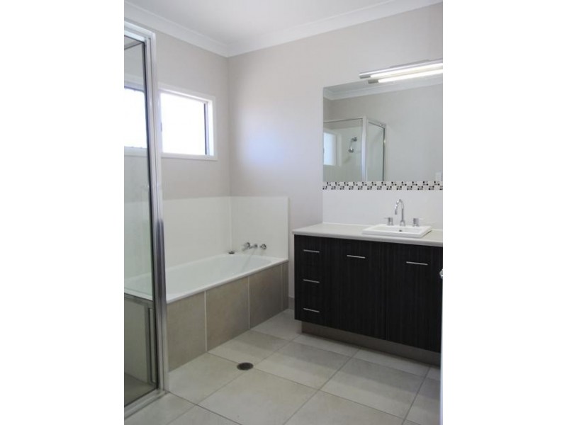 6 Doriean Way, Jensen QLD 4818