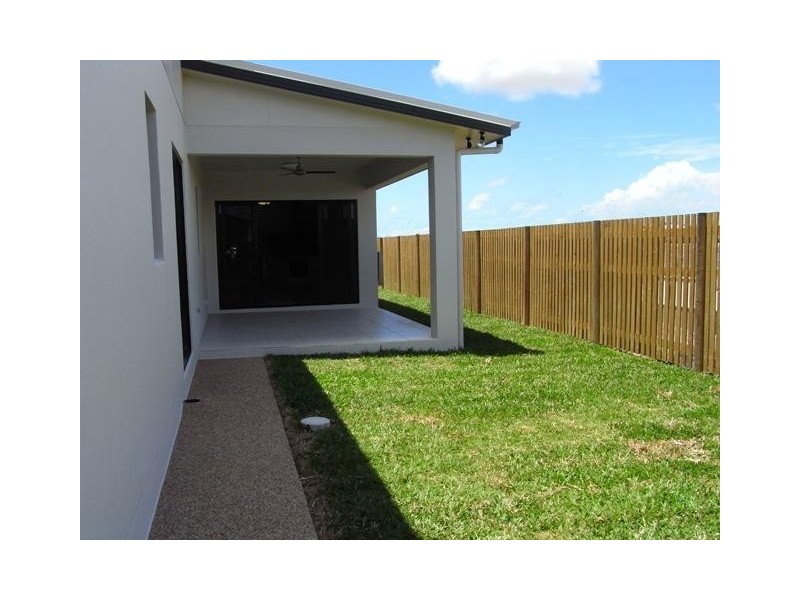 10 Madonis Way, Burdell QLD 4818