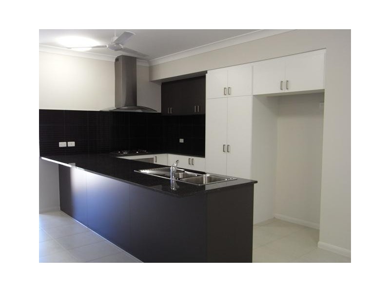 10 Madonis Way, Burdell QLD 4818