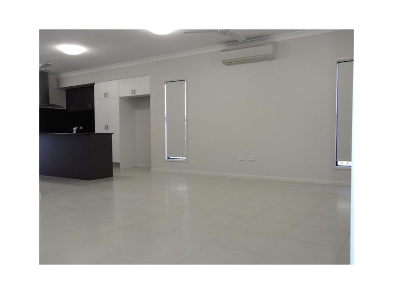 10 Madonis Way, Burdell QLD 4818