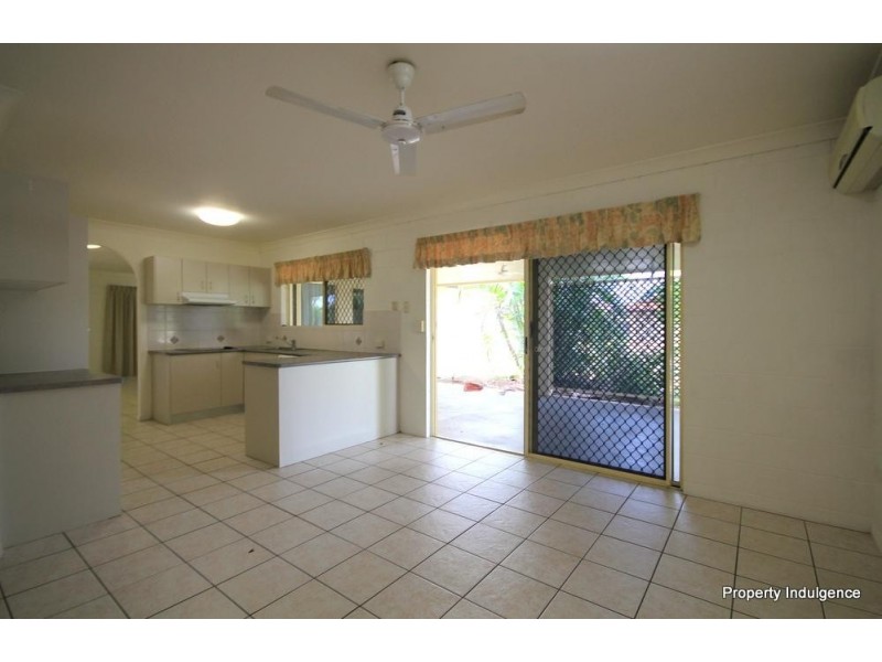 1 Tango Court, Kirwan QLD 4817