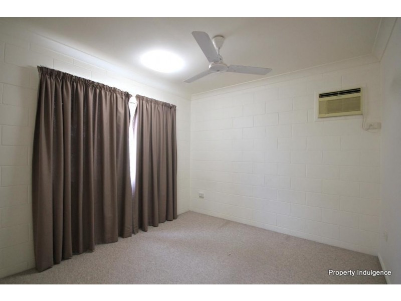 1 Tango Court, Kirwan QLD 4817