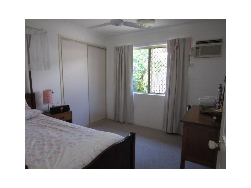 1 Tango Court, Kirwan QLD 4817