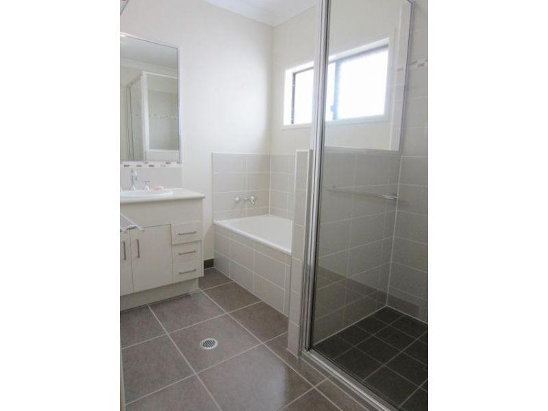 14 Apollonia Street, Burdell QLD 4818