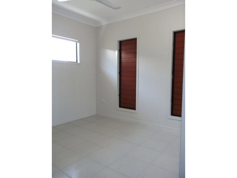 12 Tobias Avenue, Burdell QLD 4818