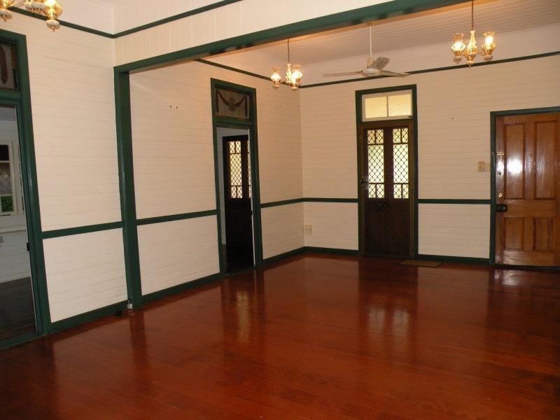 22 Sixth Street, South Townsville QLD 4810