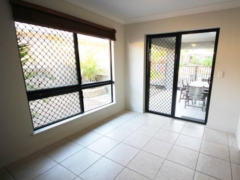 Mount Louisa QLD 4814