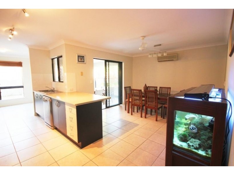 29 Timbury Way, Mount Louisa QLD 4814