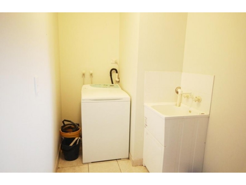 29 Timbury Way, Mount Louisa QLD 4814