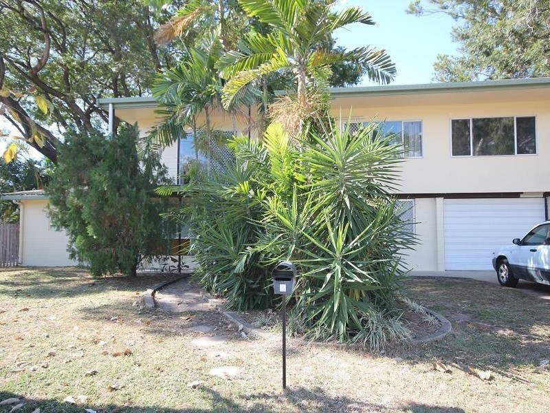 4 Camira Avenue, Cranbrook QLD 4814