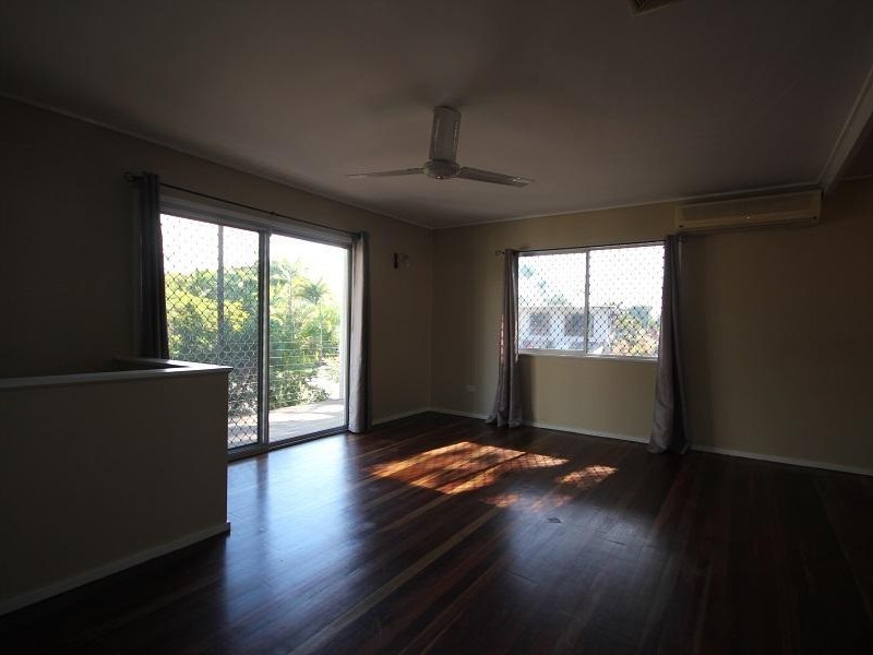 4 Camira Avenue, Cranbrook QLD 4814