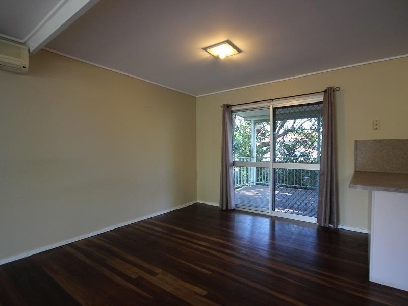 4 Camira Avenue, Cranbrook QLD 4814