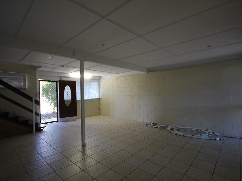 4 Camira Avenue, Cranbrook QLD 4814