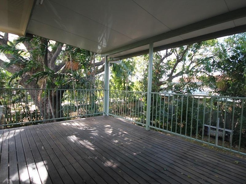 4 Camira Avenue, Cranbrook QLD 4814