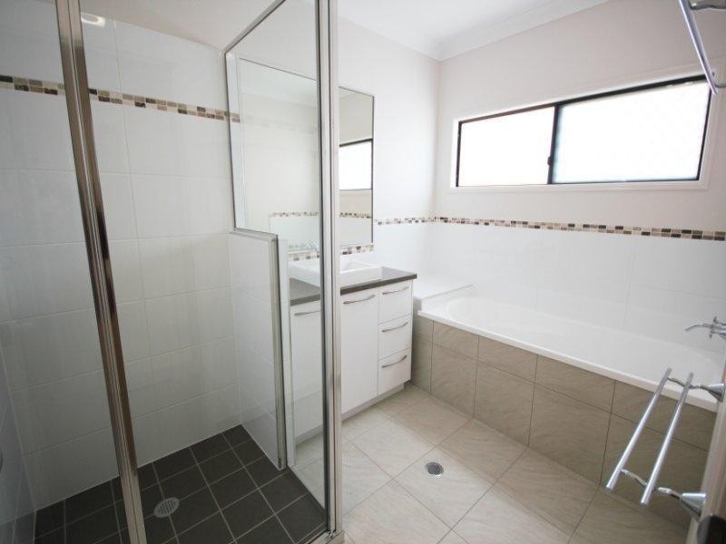 14 Makena Street, Burdell QLD 4818