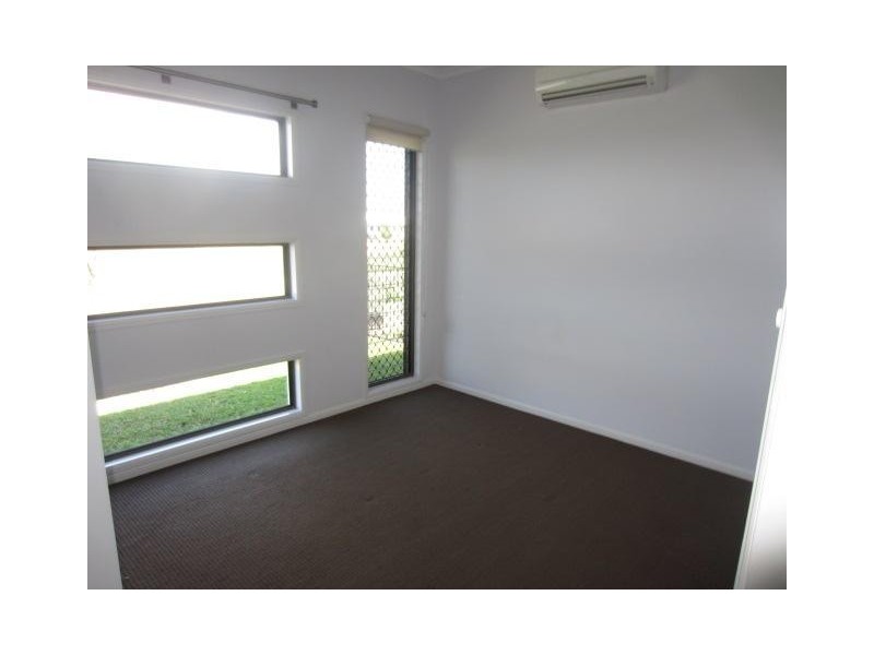 50 Iona Avenue, Burdell QLD 4818