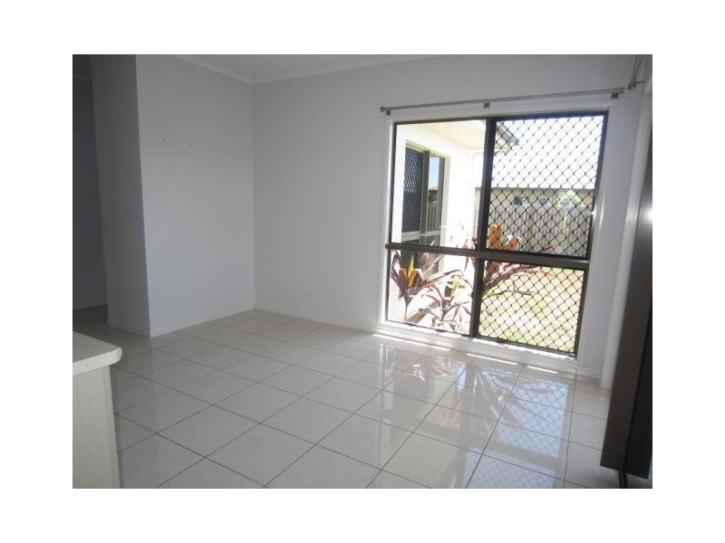 50 Iona Avenue, Burdell QLD 4818