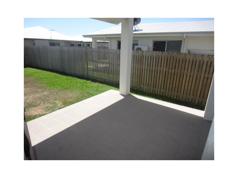 50 Iona Avenue, Burdell QLD 4818