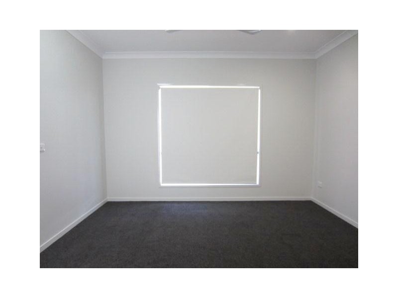 11 Laysan Street, Burdell QLD 4818