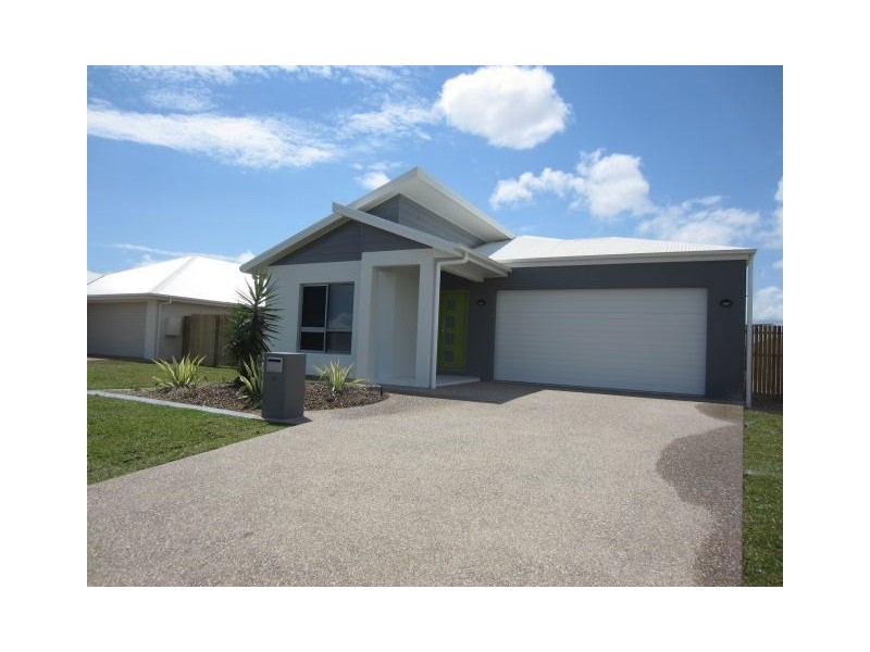 11 Laysan Street, Burdell QLD 4818