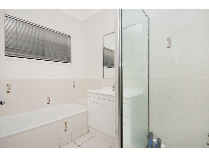 14 Kroymans Drive, Mount Louisa QLD 4814