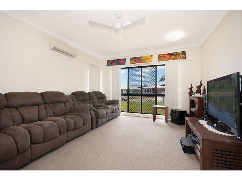 14 Kroymans Drive, Mount Louisa QLD 4814