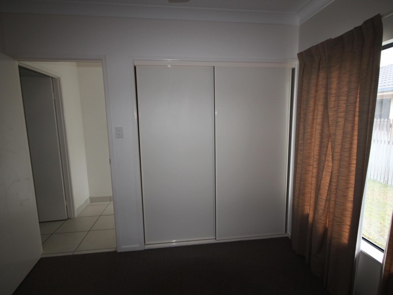 30 Daintree Drive, Bushland Beach QLD 4818