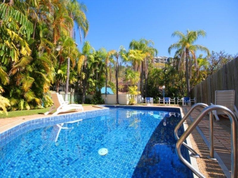 2/270 Walker Street, Townsville City QLD 4810