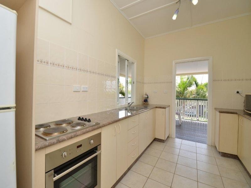 23 Perkins Street, South Townsville QLD 4810