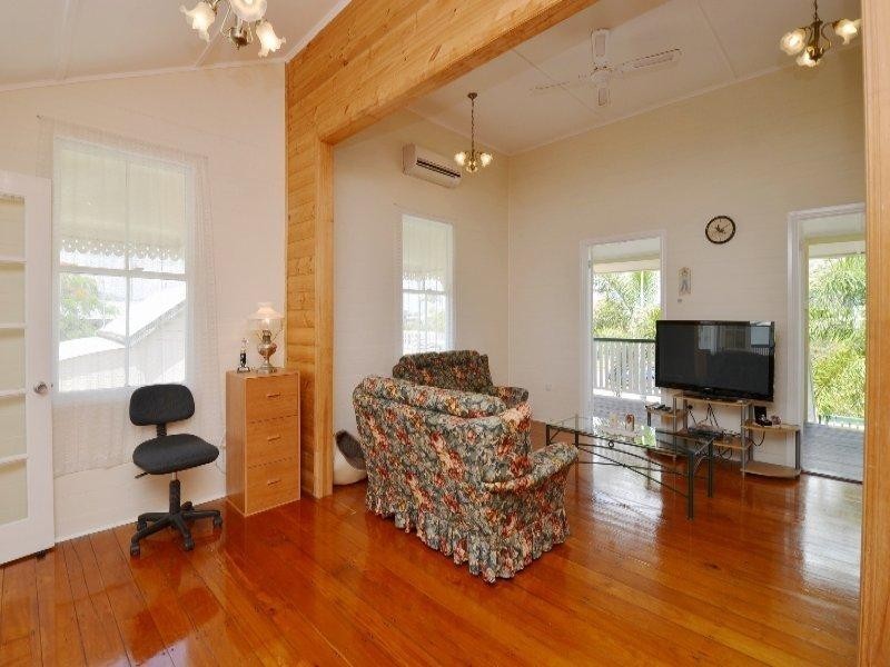 23 Perkins Street, South Townsville QLD 4810