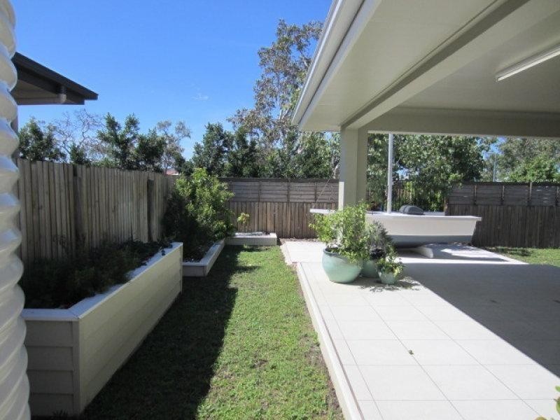 9 Kahana Avenue, Burdell QLD 4818