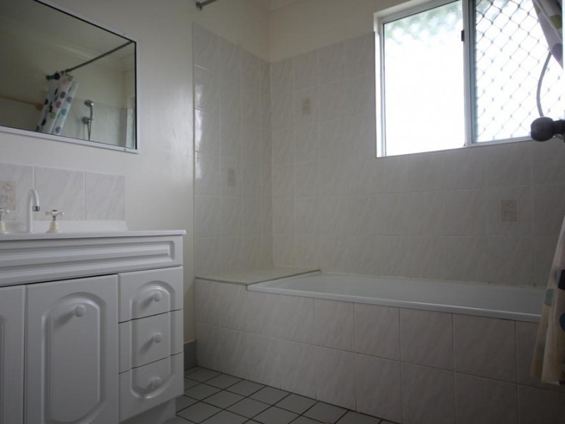 2 Patricia Court, Kelso QLD 4815