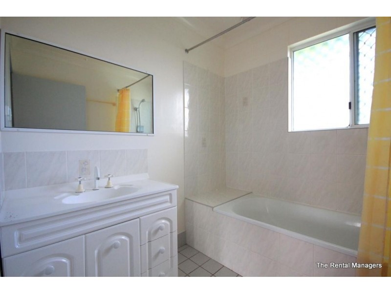 2 Patricia Court, Kelso QLD 4815