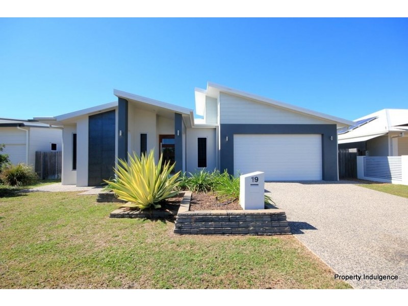 19 Kahana Avenue, Burdell QLD 4818