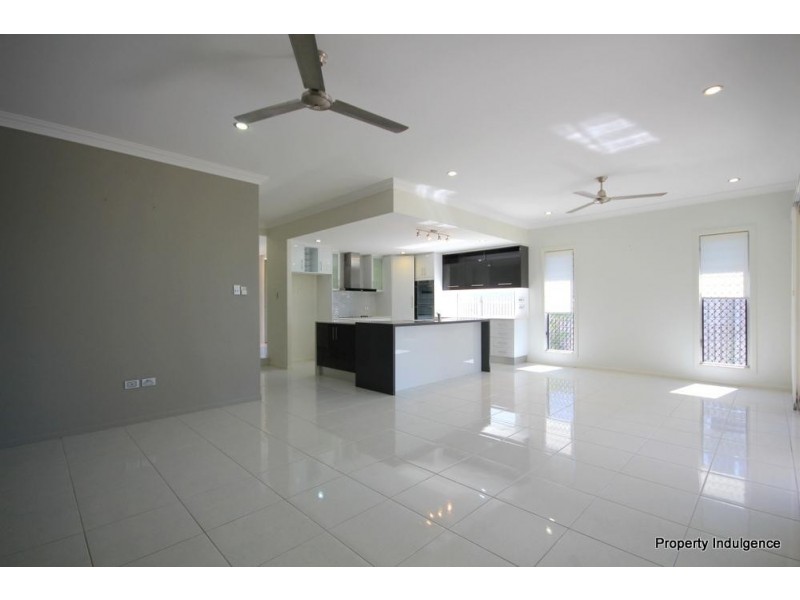 19 Kahana Avenue, Burdell QLD 4818