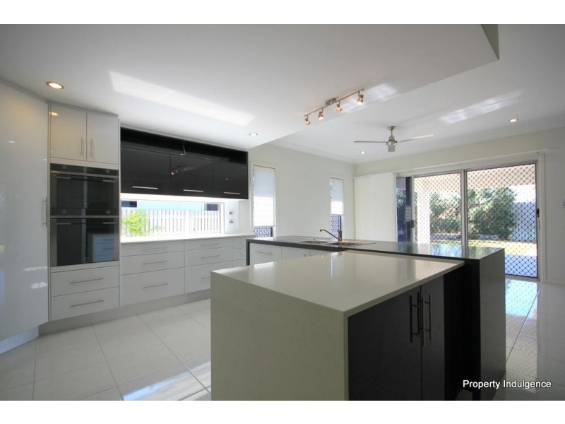 19 Kahana Avenue, Burdell QLD 4818