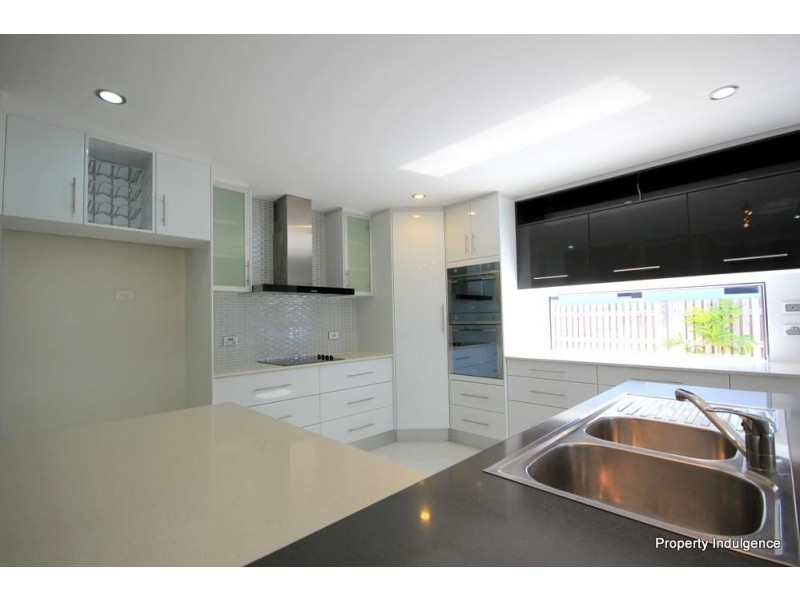 19 Kahana Avenue, Burdell QLD 4818