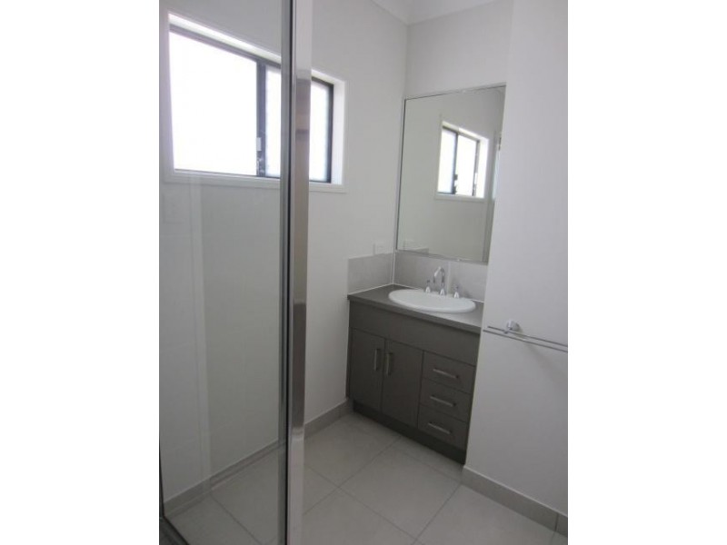 7 Madonis Way, Burdell QLD 4818