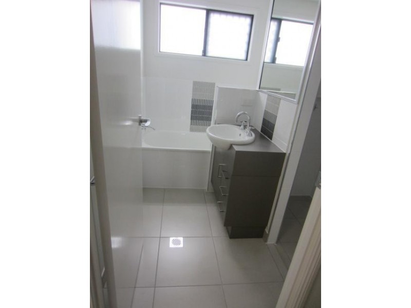 7 Madonis Way, Burdell QLD 4818