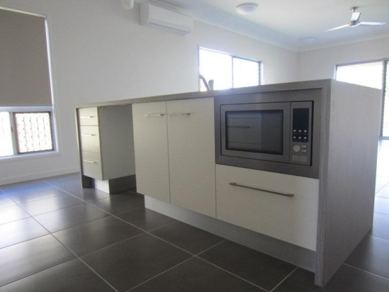 125 Daydream Circuit, Burdell QLD 4818