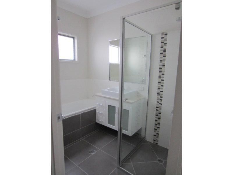 125 Daydream Circuit, Burdell QLD 4818