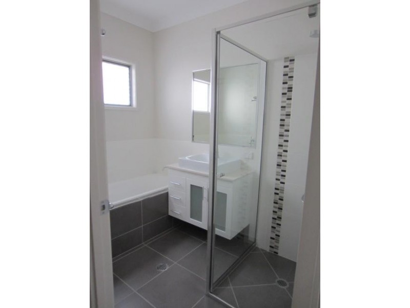 125 Daydream Circuit, Burdell QLD 4818