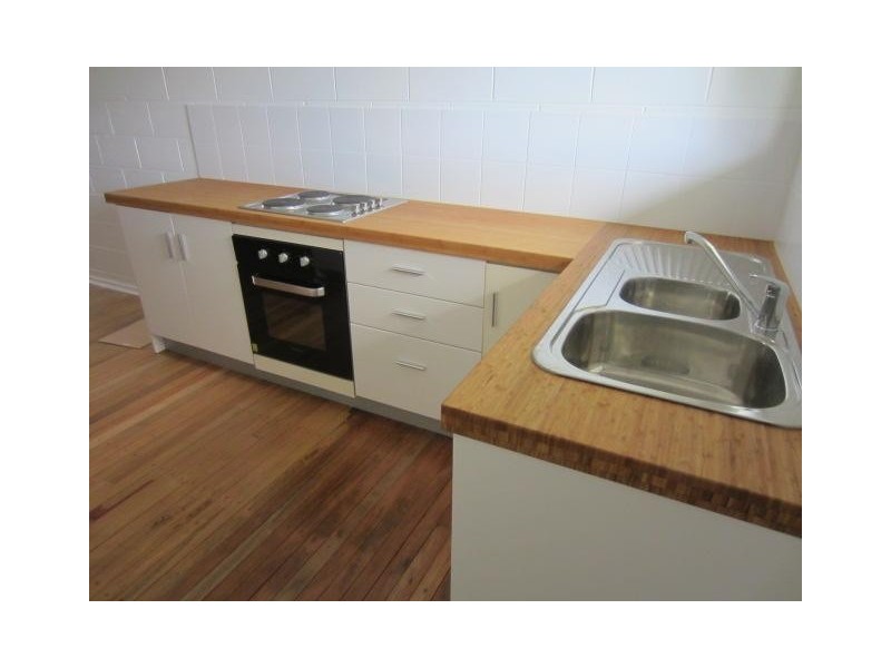 2/43 Bokirana Crescent, Kirwan QLD 4817