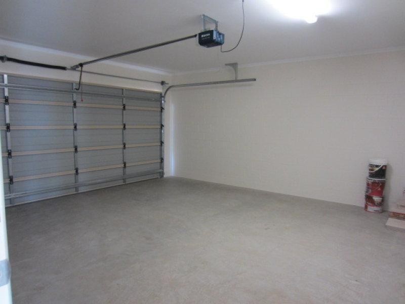 8 Jarvis Street, Burdell QLD 4818